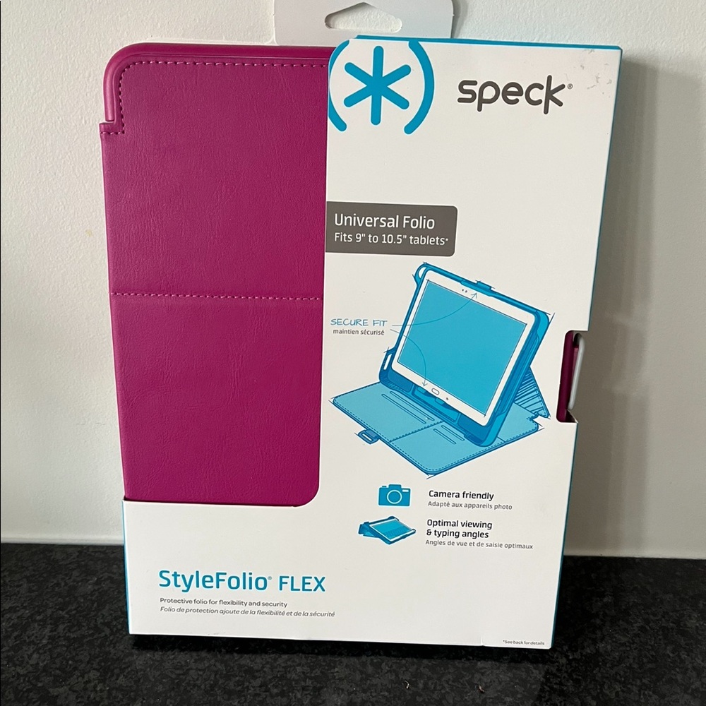 Speck universal folio 9-10.5” new in package